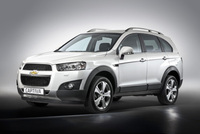 New Captiva SUV with sporty design and all-new engine line-up